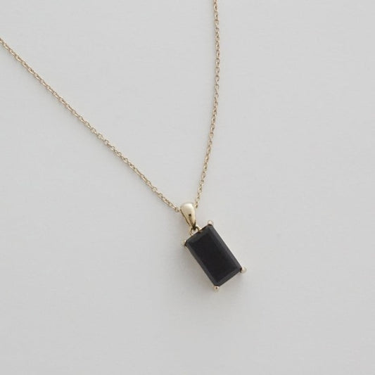 One Size Bonbon Black Crystal Necklace