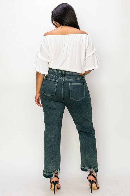 PLUS SIZE - HIGH RISE STRETCH STRAIGHT JEANS Jeans Plus