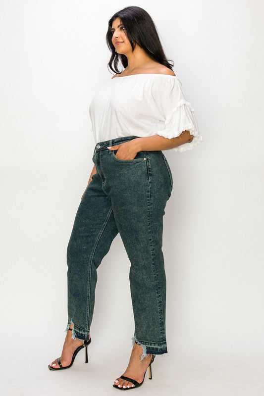 PLUS SIZE - HIGH RISE STRETCH STRAIGHT JEANS Jeans Plus