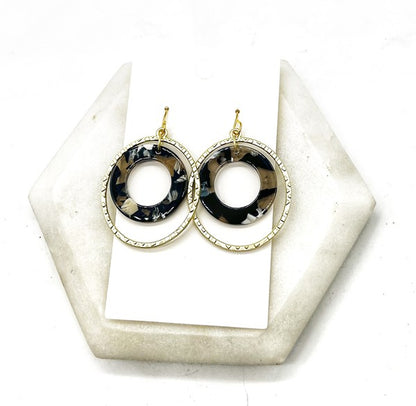 Black | White Oval Chandelier Earrings Jewelry earrings Jewelry Loop Earrings